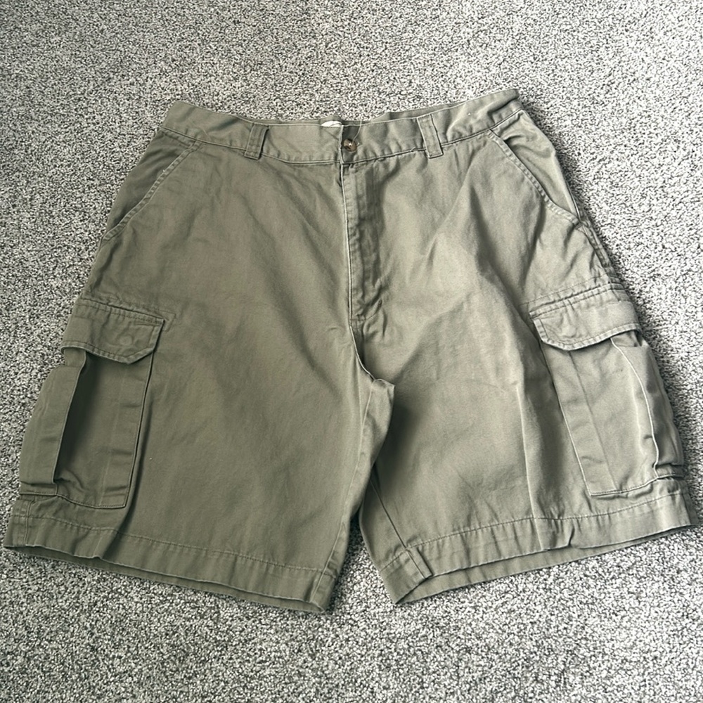 Men’s Herringbone Naturals Cargo shorts